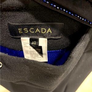 Escada two piece set black and royal
Blue size 42